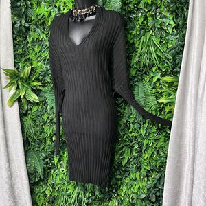 OLIVACEOUS Women Dress Small Black Ribbed Fitted V Neckline Long Sleeve NWT 1590